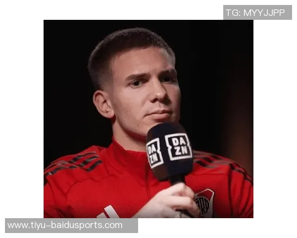 队报：阿隆索重用马斯坦托诺，让罗德里戈和迪亚斯感到不满